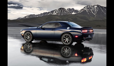 Dodge Challenger SRT 392 Hemi and SRT Hellcat 2015 